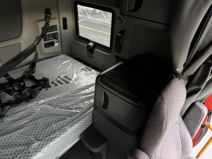 2026 International LT625-12