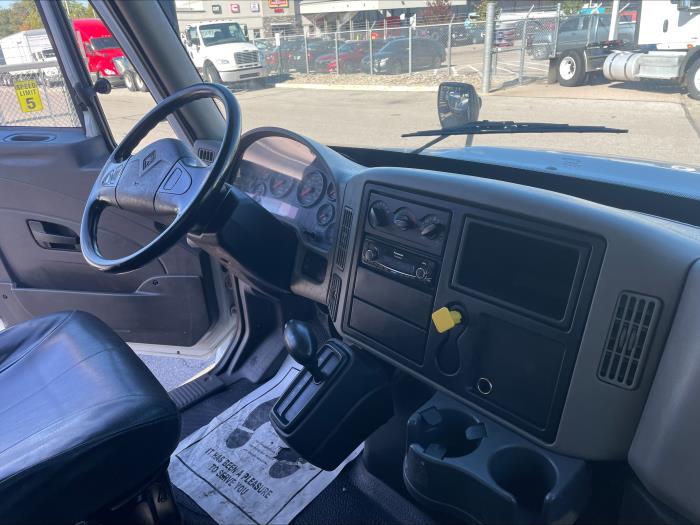 2019 International 4300-9