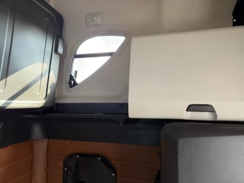 2020 Freightliner Cascadia-25