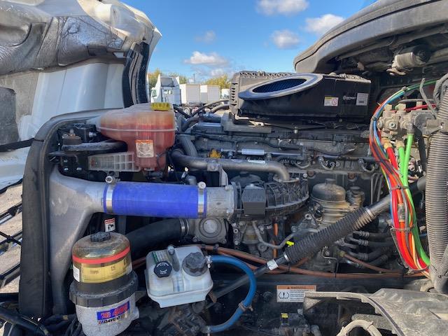 2020 Freightliner Cascadia-10 2020 Freightliner Cascadia-10