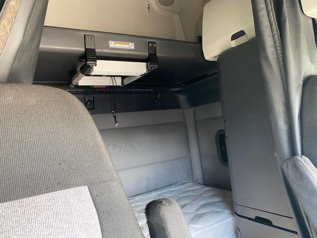 2020 Freightliner Cascadia-22 2020 Freightliner Cascadia-22