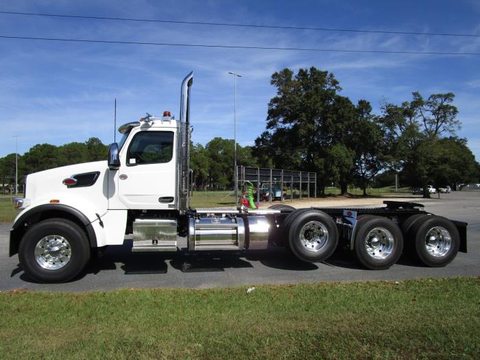 2026 Peterbilt 567-5