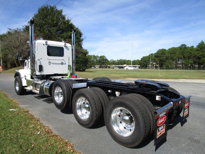 2026 Peterbilt 567-6