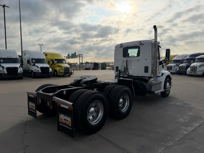 2018 Peterbilt 579-5