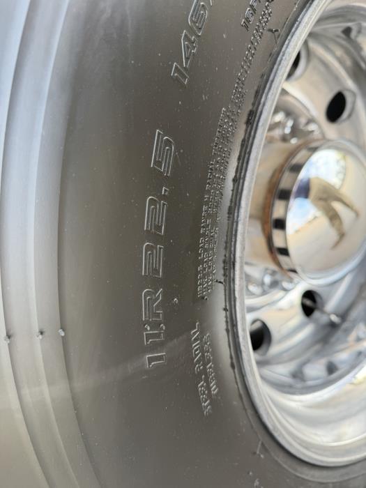 2018 Peterbilt 579-9