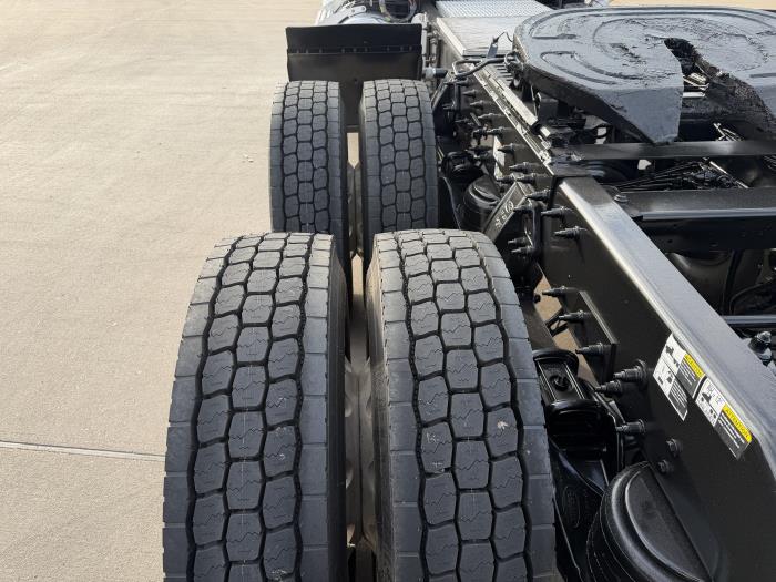 2018 Peterbilt 579-12