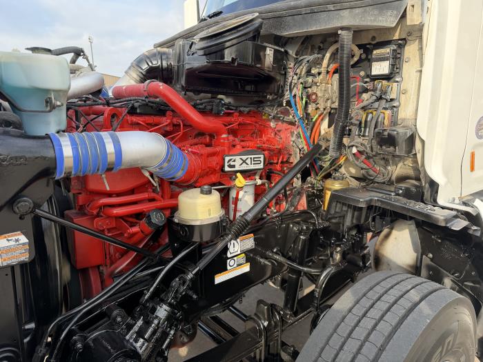 2018 Peterbilt 579-16