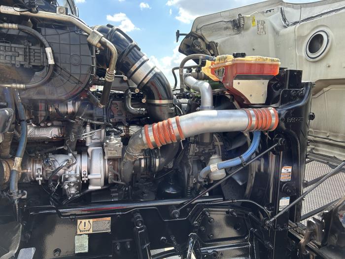 2020 Peterbilt 567-20