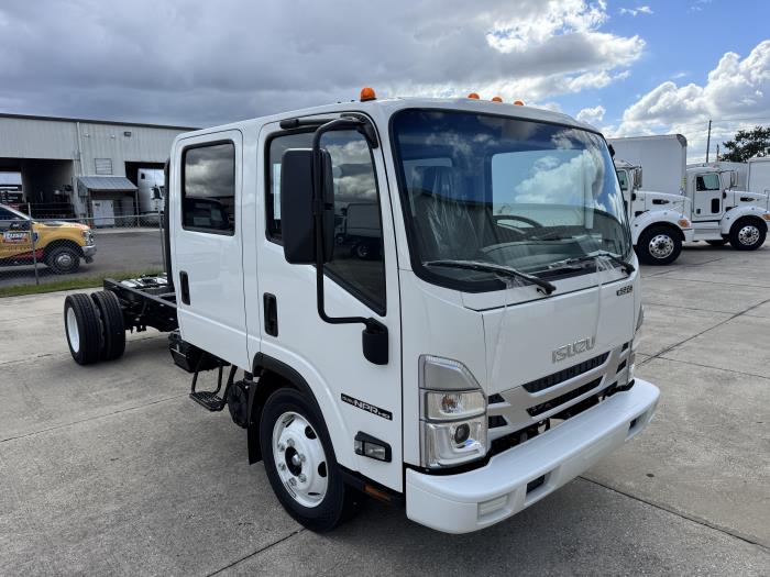 2026 Isuzu NPR-HD-3