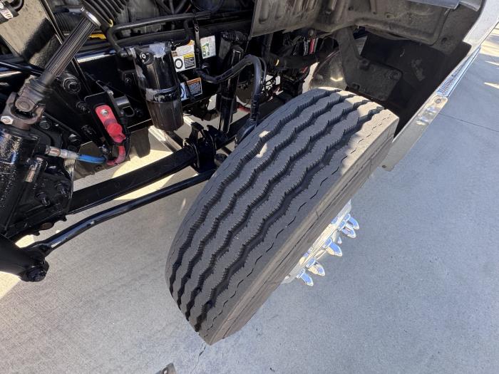 2020 Peterbilt 579-13