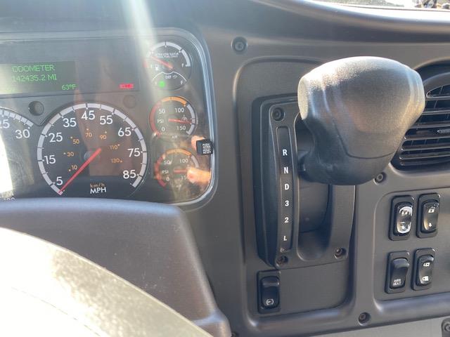 2019 Freightliner Business Class M2 106-21 2019 Freightliner Business Class M2 106-21