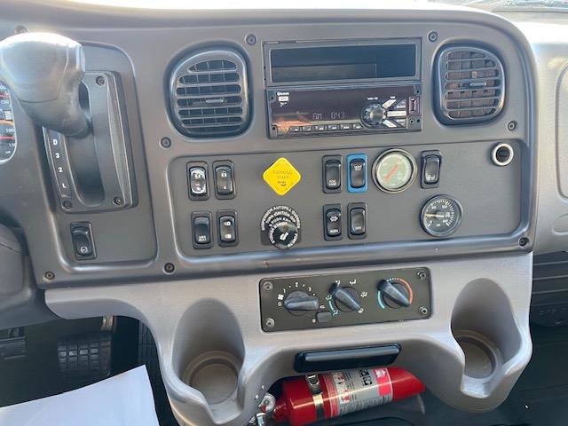 2019 Freightliner Business Class M2 106-22 2019 Freightliner Business Class M2 106-22