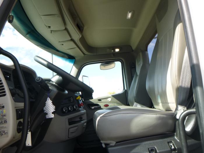 2019 Peterbilt 579-14