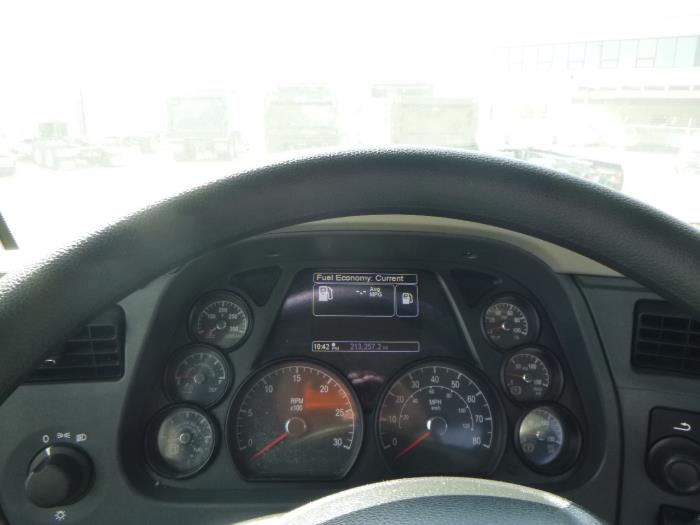 2019 Peterbilt 579-17