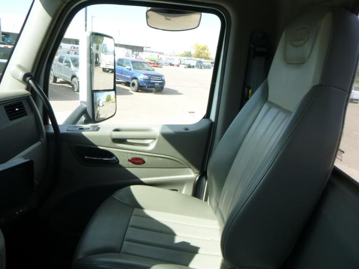 2019 Peterbilt 579-20