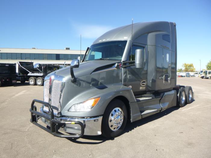 2023 Kenworth T680-1