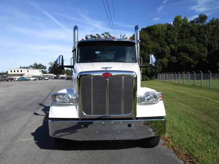 2026 Peterbilt 567-3