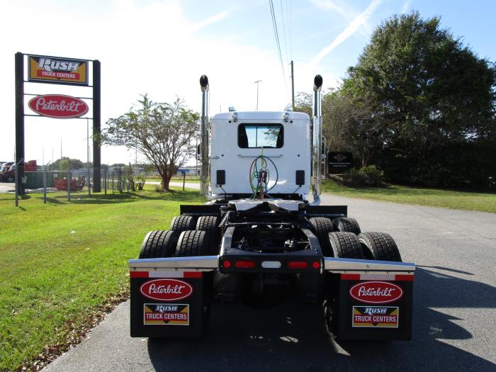 2026 Peterbilt 567-7