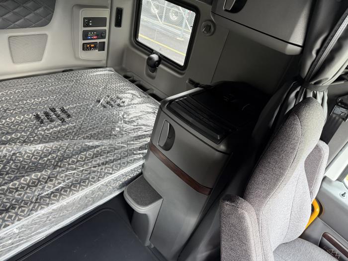 2026 International LT625-13