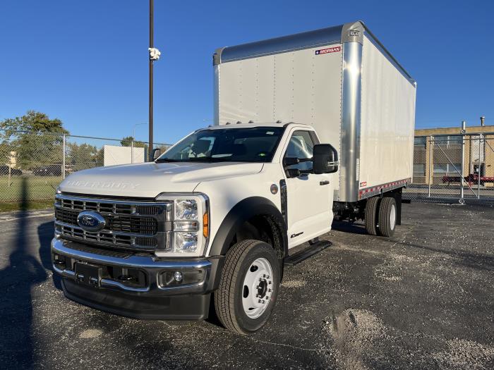 2026 Ford F-550-3