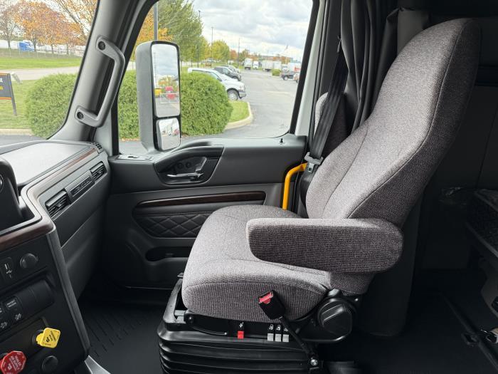 2026 International LT625-10