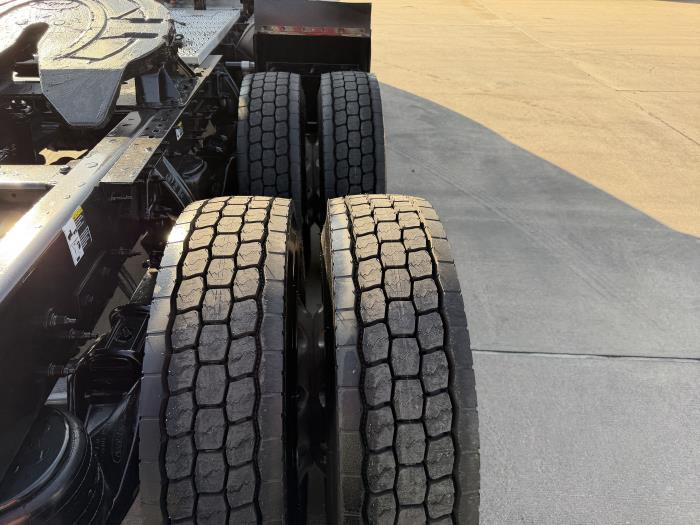 2019 Peterbilt 579-11