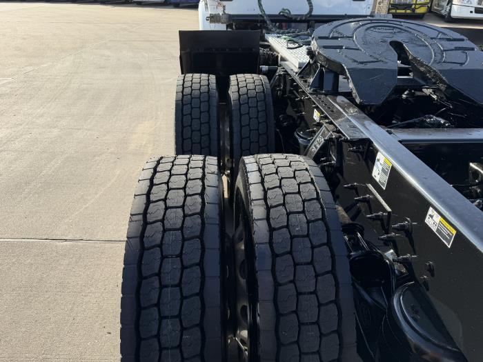 2019 Peterbilt 579-12