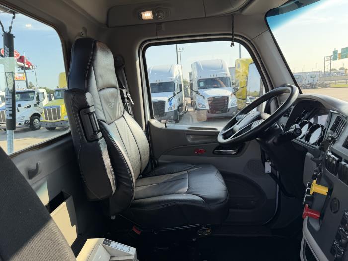 2019 Peterbilt 579-22
