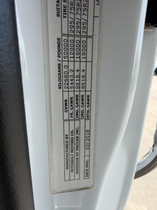 2019 Peterbilt 579-25