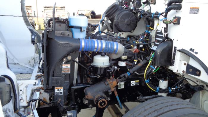 2021 Peterbilt 337-16