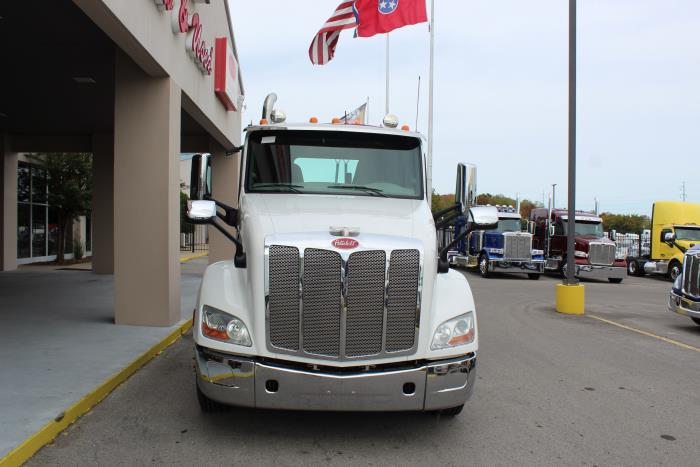 2020 Peterbilt 579-2