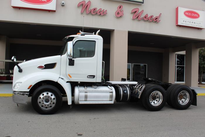2020 Peterbilt 579-3