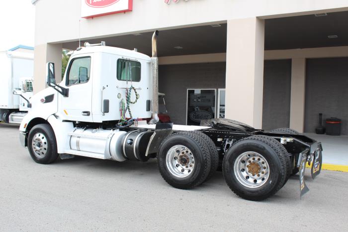 2020 Peterbilt 579-4