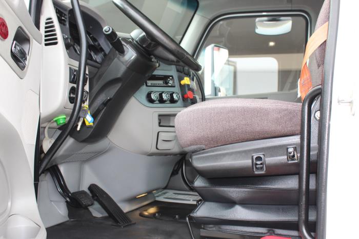 2020 Peterbilt 579-9