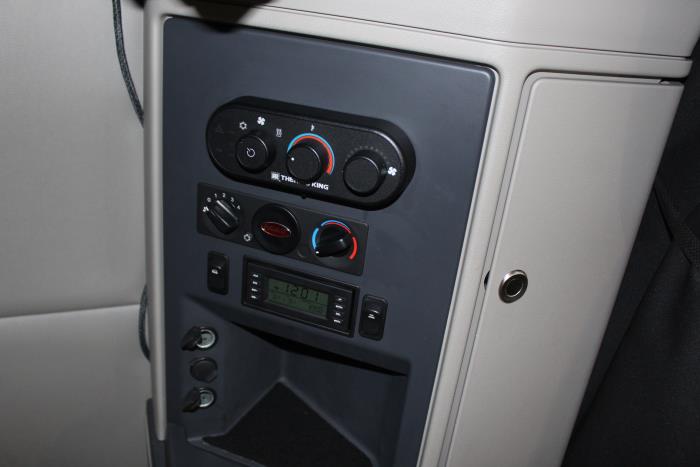 2020 Peterbilt 567-18