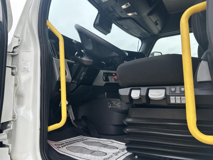 2021 Freightliner Cascadia-9 2021 Freightliner Cascadia-9