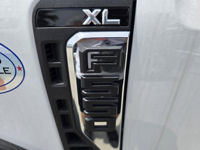 2026 Ford F-550-12
