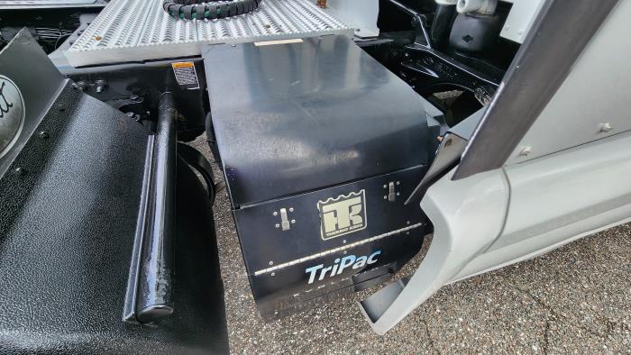 2022 Peterbilt 579-9