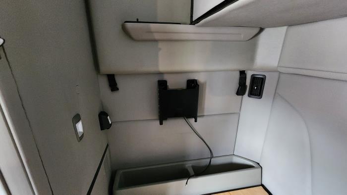 2022 Peterbilt 579-16