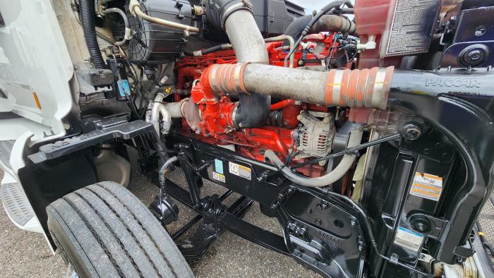 2022 Peterbilt 579-25