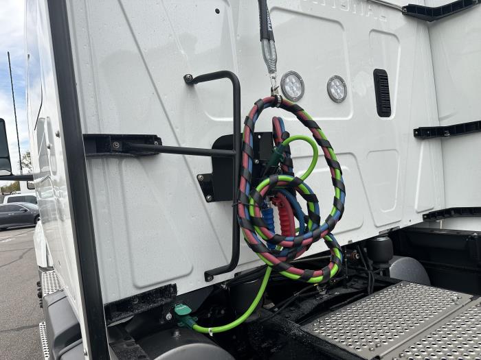 2026 International LT625-8