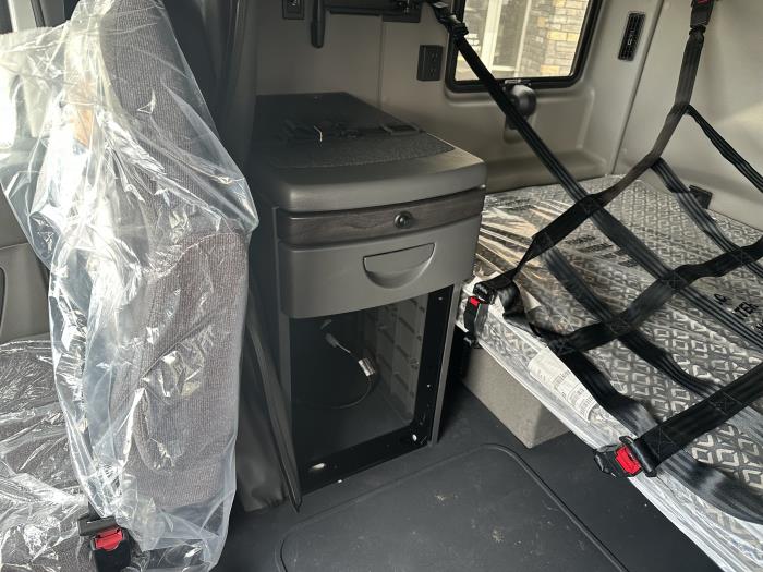 2026 International LT625-15