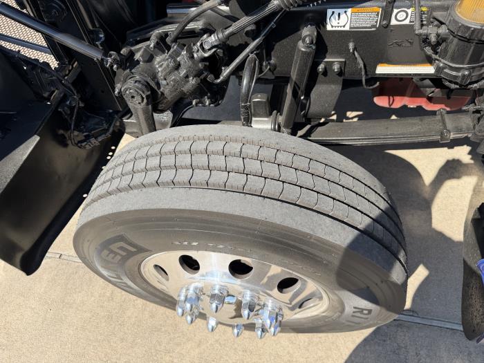 2020 Peterbilt 567-18