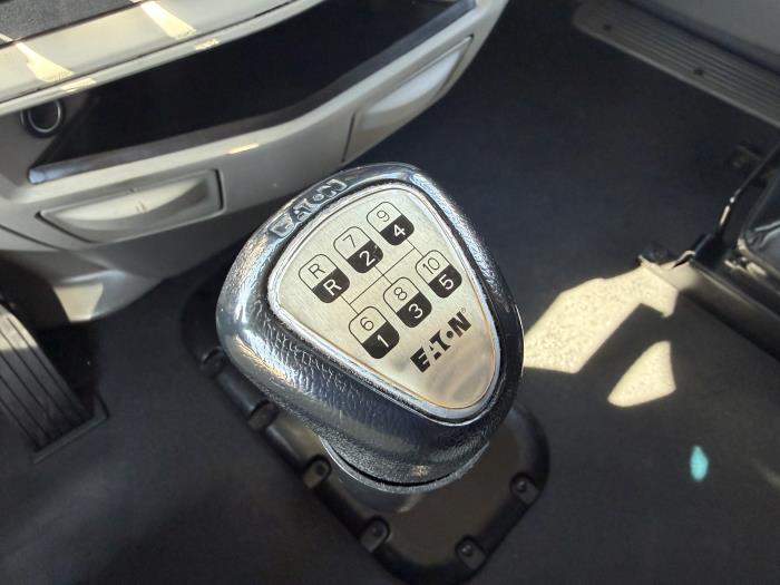 2020 Peterbilt 567-34