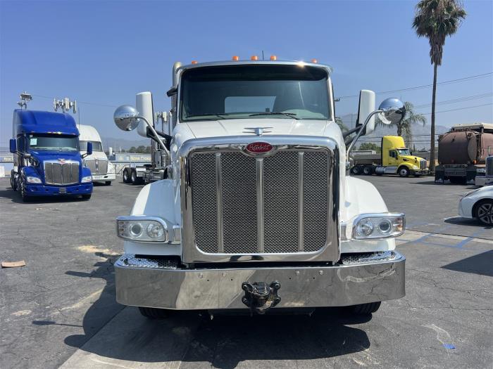 2020 Peterbilt 567-2