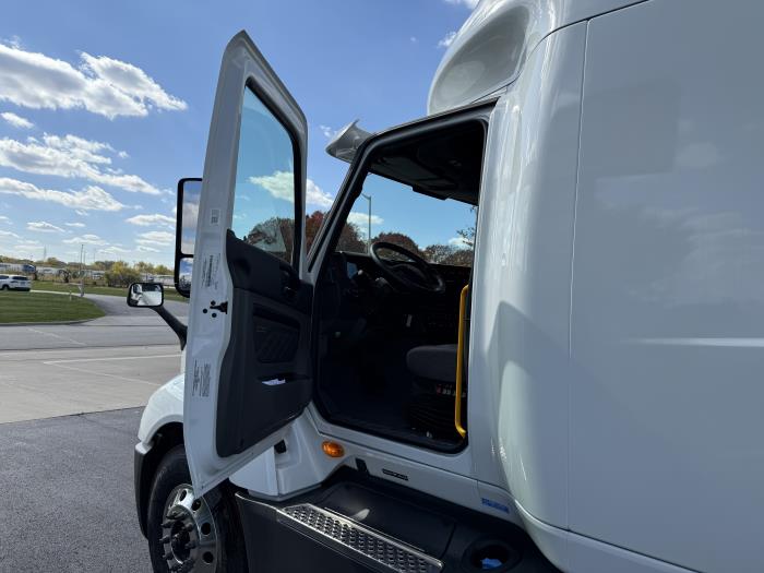 2026 International LT625-6