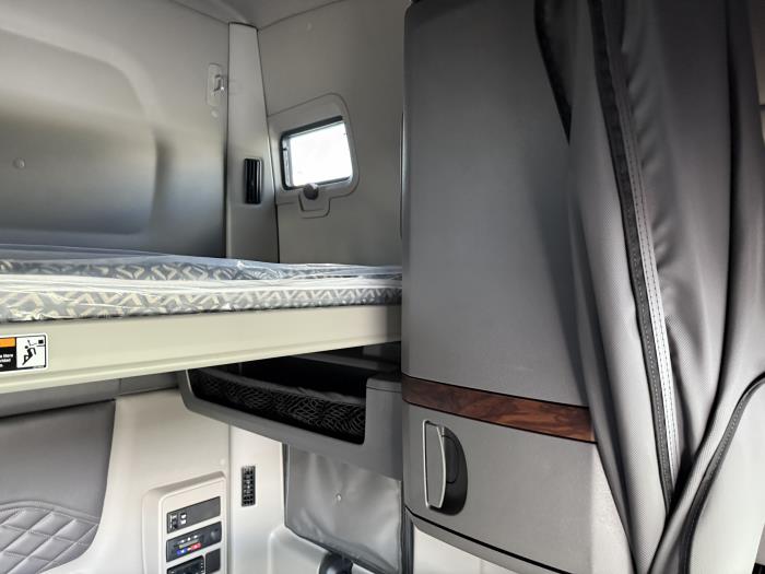 2026 International LT625-11