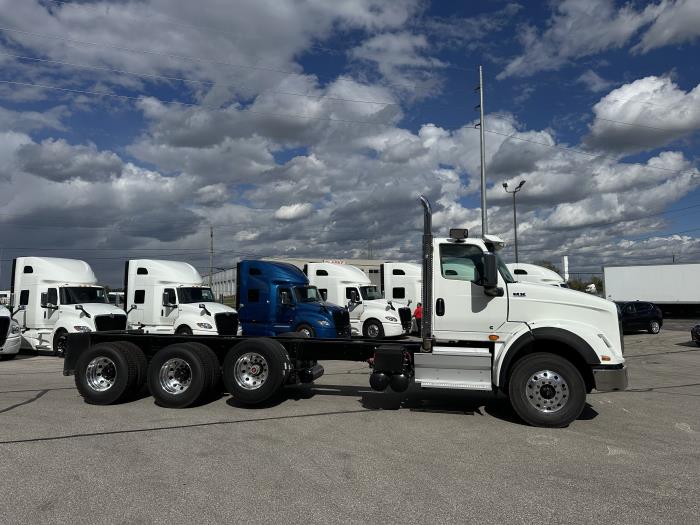 2026 International HX620-3