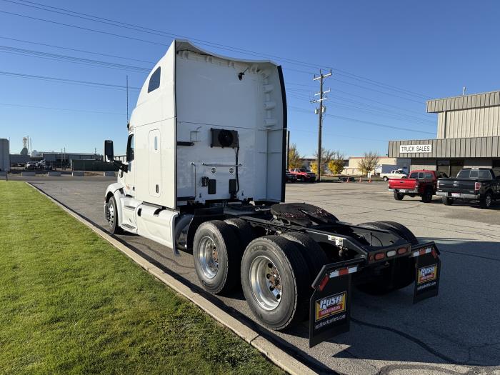 2022 Peterbilt 579-3