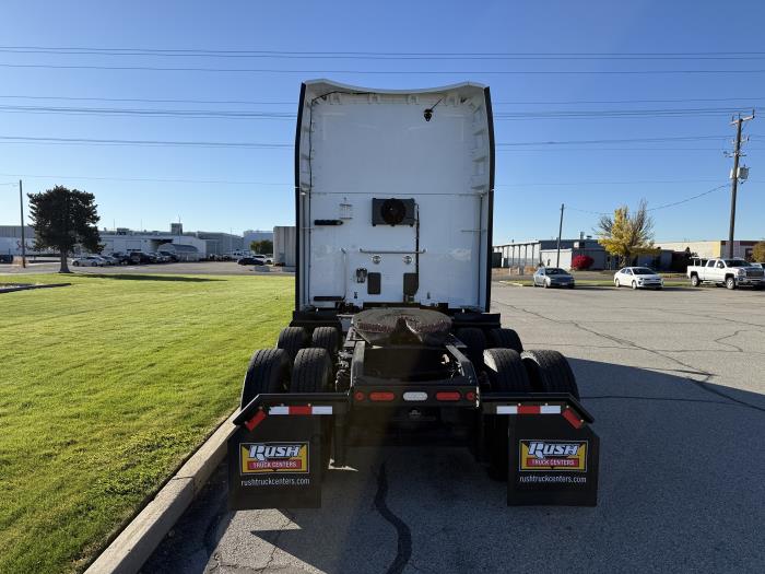 2022 Peterbilt 579-4